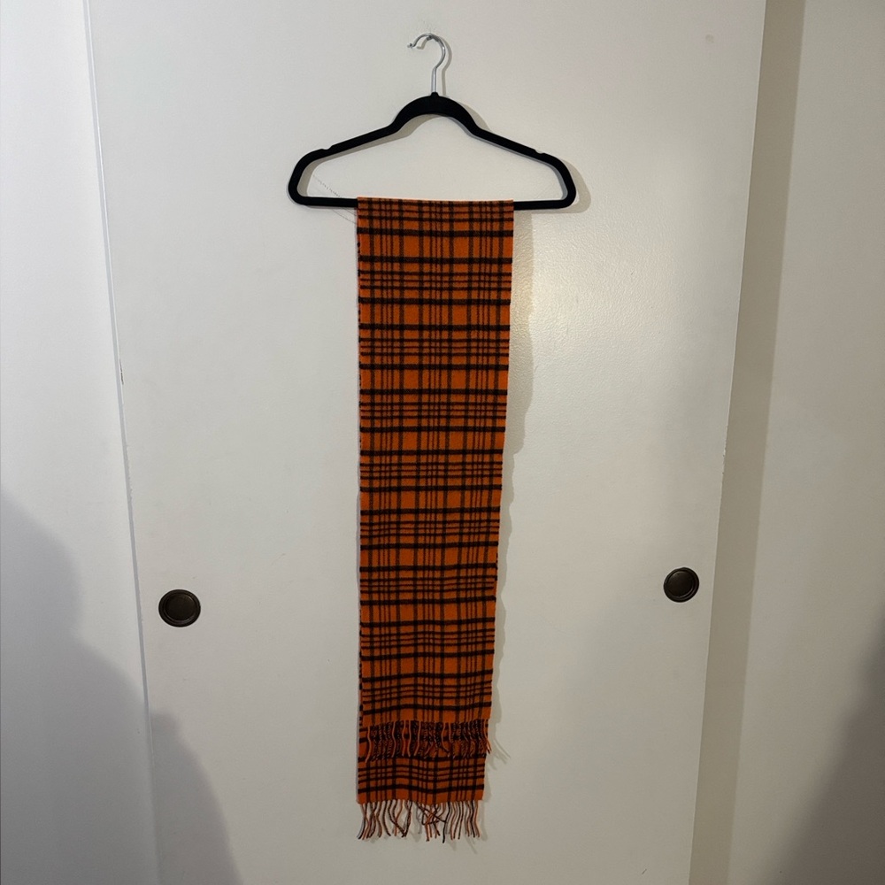 John Hanley & Co Lambswool Scarf - Picture 3 of 5